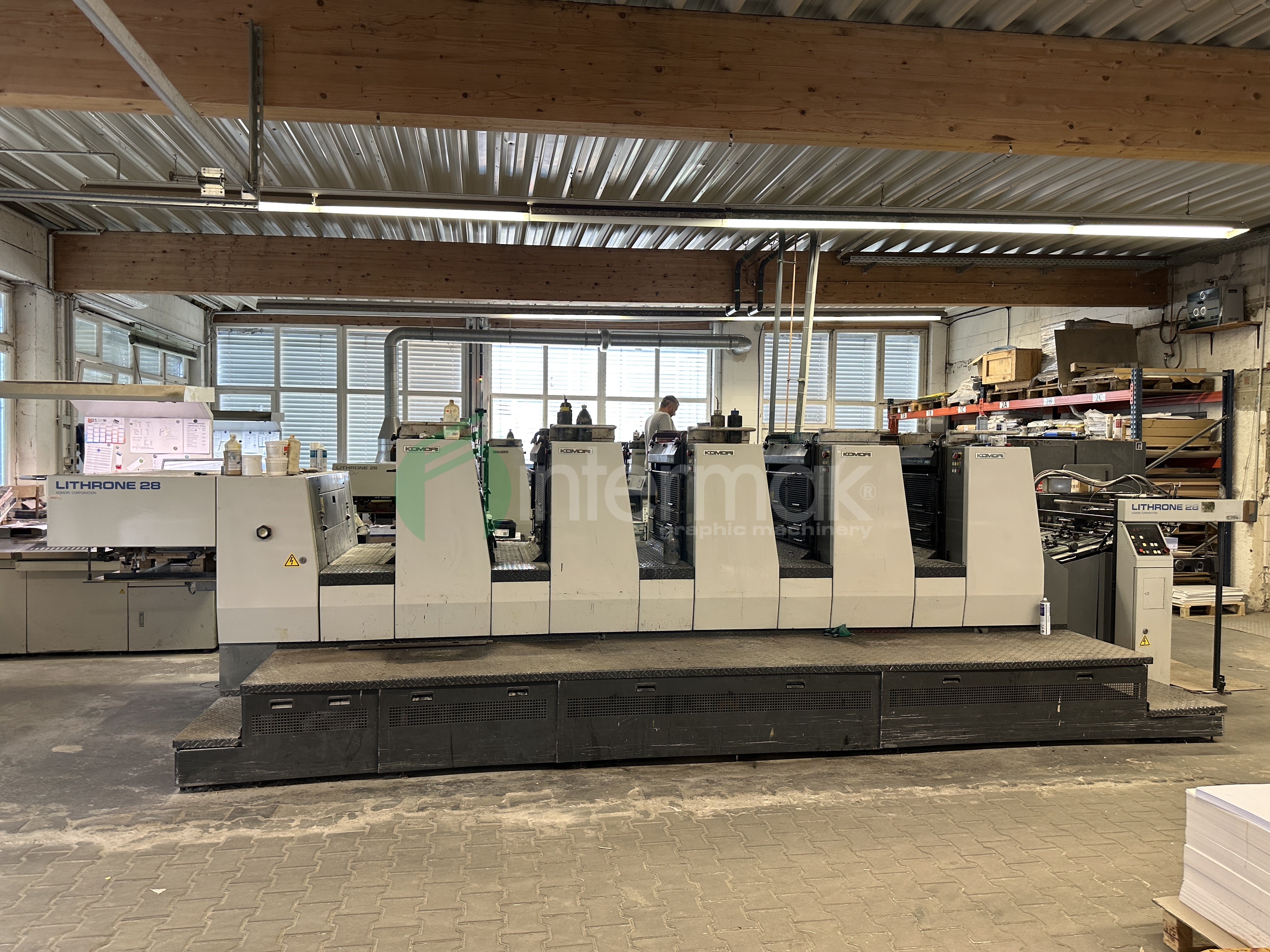 KOMORI - LITHRONE L 528 EM