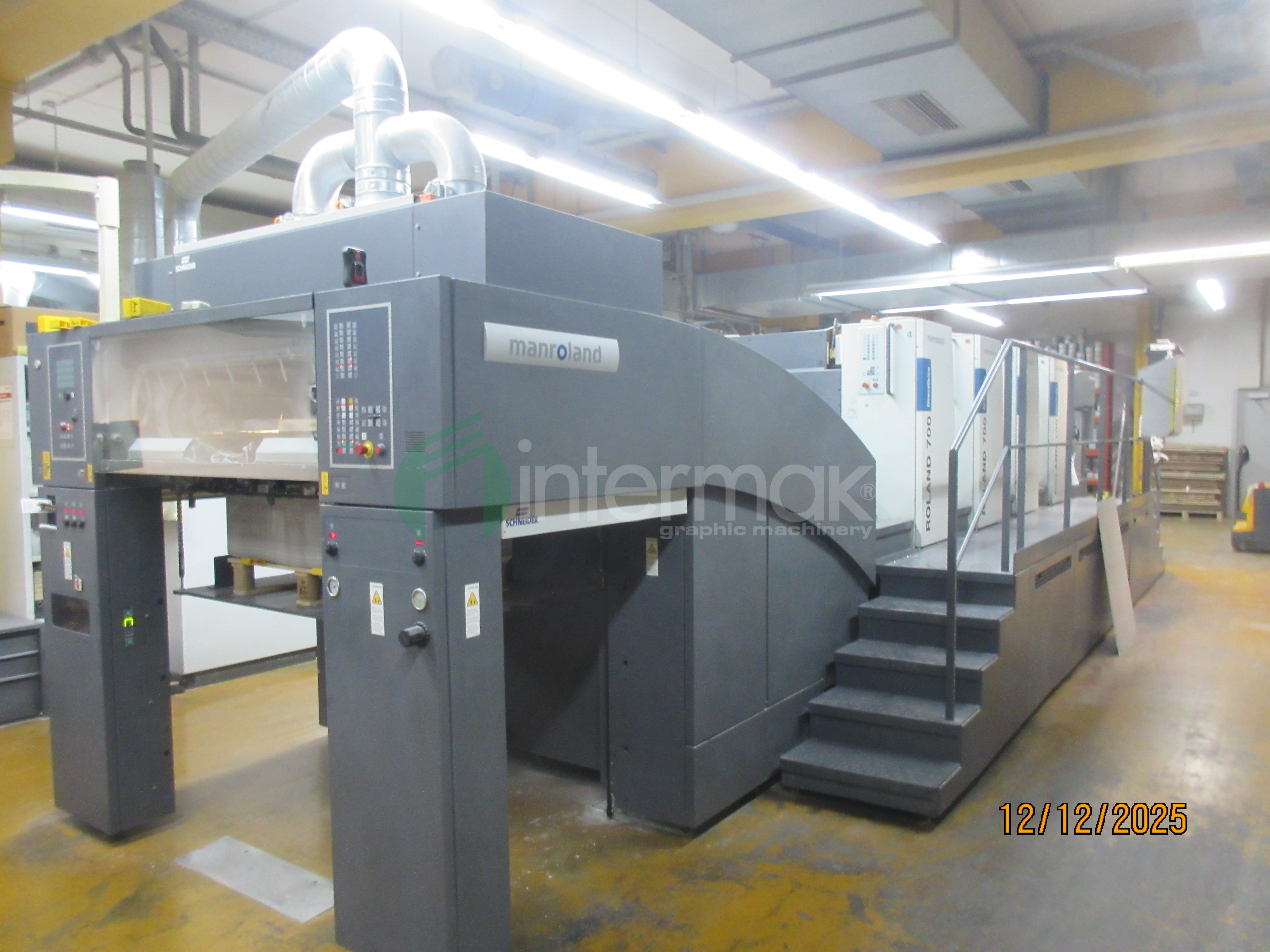 MAN ROLAND - R 704 3B DRIECT DRIVE